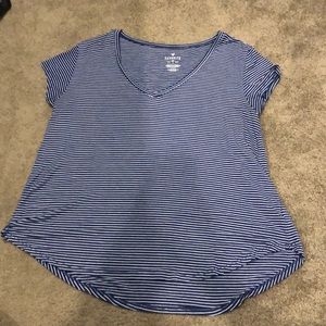 american eagle “favorite T” top